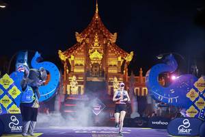 BIB: 129
                            <button type="button" onclick="openModal(22341758)" class="btn btn-primary btn-sm float-right btn-popup" data-toggle="modal" data-target=".modal-high-quality">
                        <i class="fas fa-shopping-cart"></i> Add to Cart
                    </button>
                                            <button type="button" onclick="isThisMe(22341758, true)" class="btn btn-success btn-sm float-right btn-popup btn-isme hidden" data-toggle="tooltip" data-placement="bottom" title="นี่คือรูปของคุณใช่ไหม คลิกที่นี่เพื่อเอาเข้าอัลบั้ม">
                        <i class="fas fa-plus"></i> Add to album
                    </button>
                    <button type="button" onclick="isThisMe(22341758, false)" class="btn btn-warning btn-sm float-right btn-popup btn-isnotme hidden">
                        <i class="fas fa-ban"></i> Remove from album
                    </button>